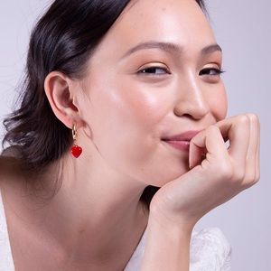 Stella & Ruby ♥️ drop huggie earrings